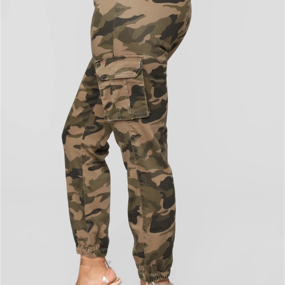 Camo Cargo joggers